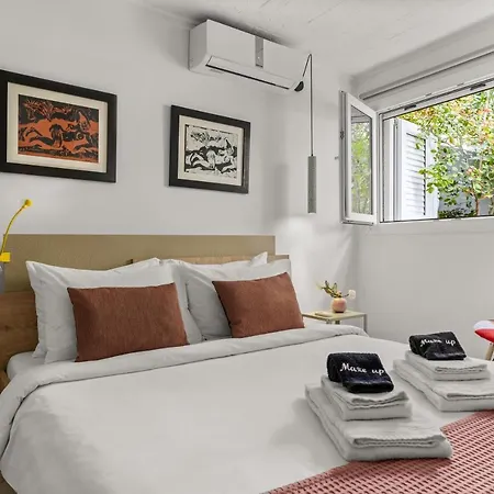 Luxe House In Glyfada With Near Metro Station C8 אתונה